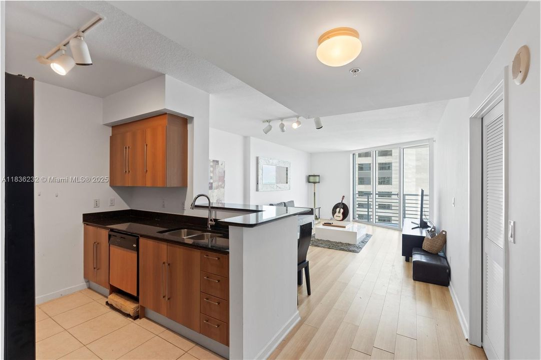 En Venta: $480,000 (1 camas, 1 baños, 846 Pies cuadrados)