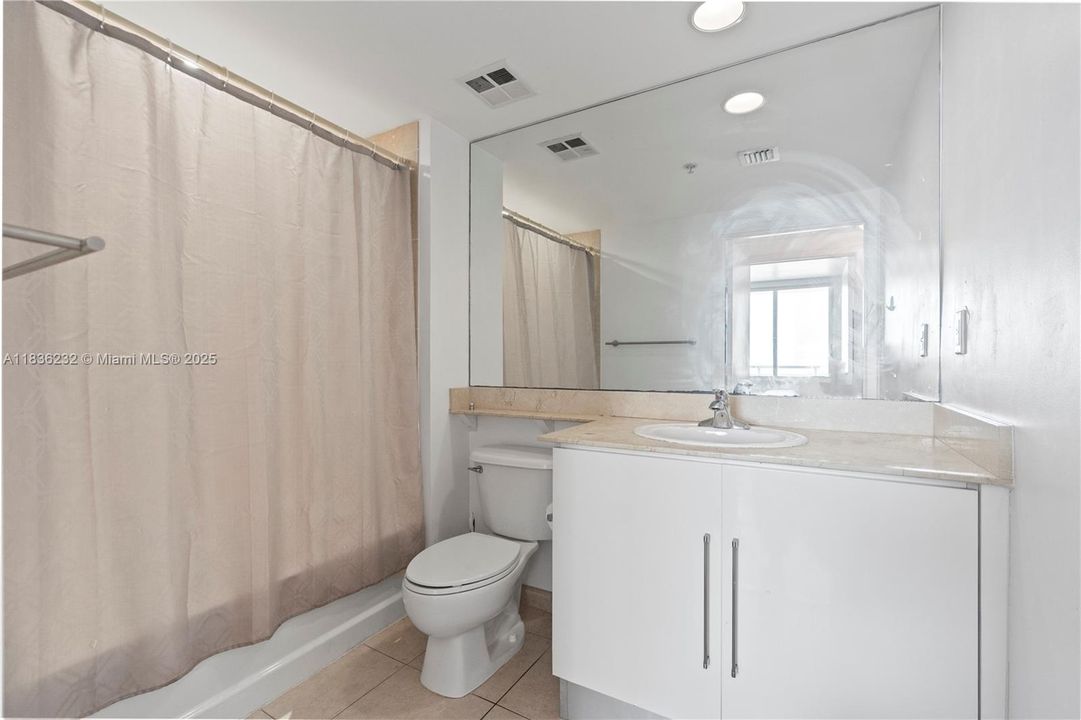 En Venta: $480,000 (1 camas, 1 baños, 846 Pies cuadrados)