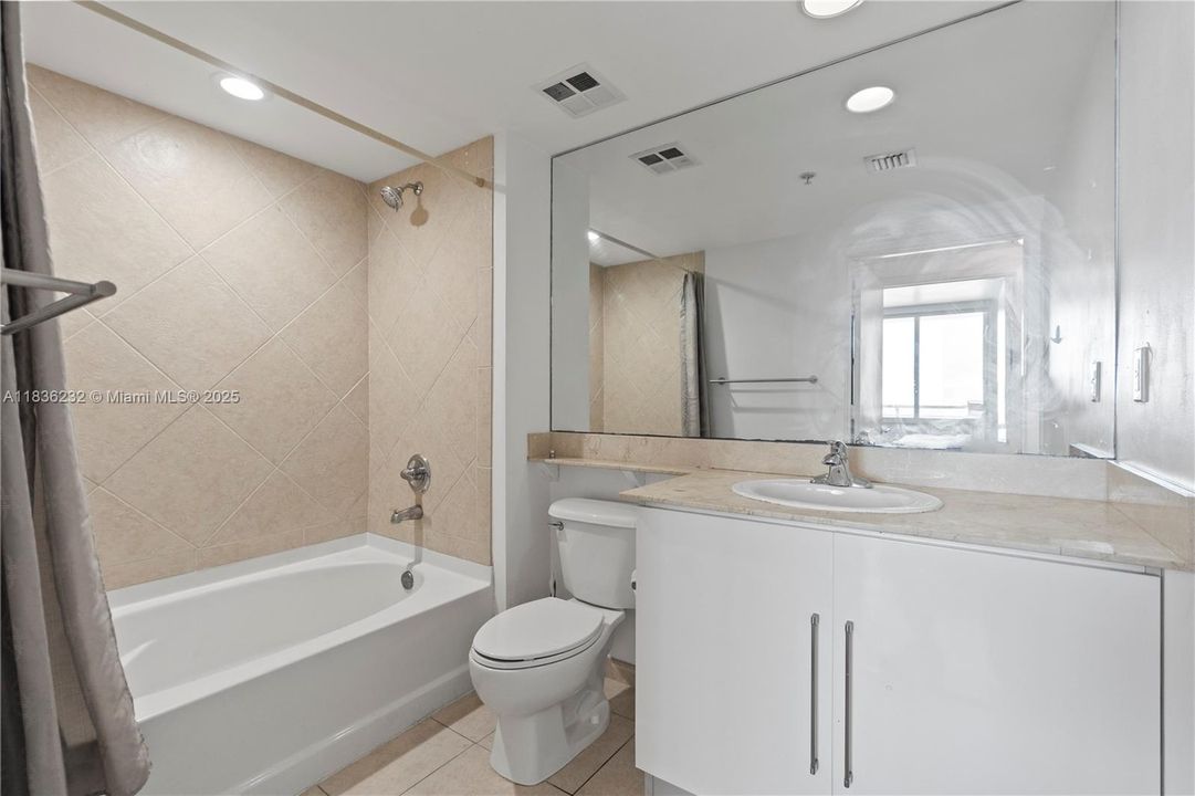 En Venta: $480,000 (1 camas, 1 baños, 846 Pies cuadrados)