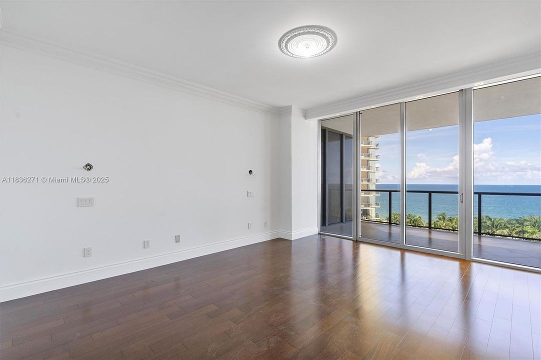 На продажу: $7,000,000 (3 спален, 3 ванн, 2839 Квадратных фут)