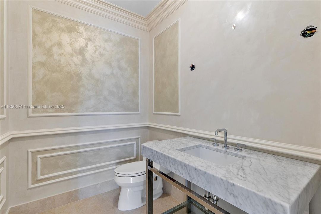 На продажу: $7,000,000 (3 спален, 3 ванн, 2839 Квадратных фут)