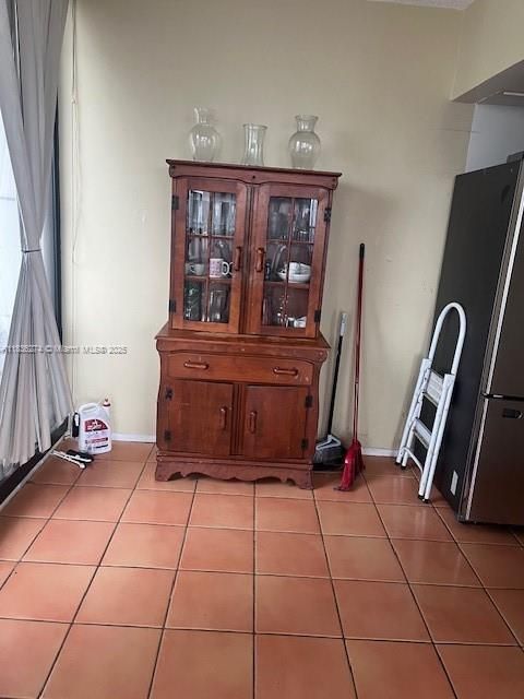 En Venta: $350,000 (2 camas, 2 baños, 1370 Pies cuadrados)