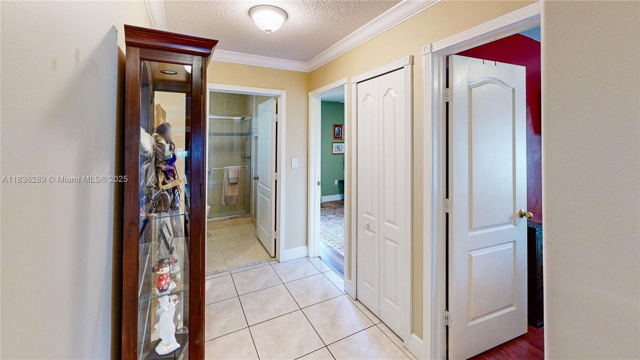 На продажу: $699,900 (4 спален, 2 ванн, 2279 Квадратных фут)