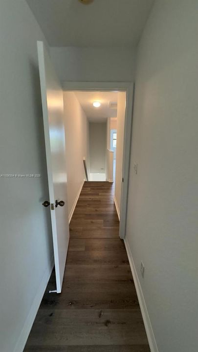 Activo con contrato: $550,000 (3 camas, 2 baños, 1461 Pies cuadrados)