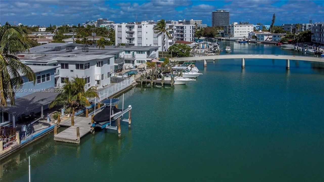 Недавно продано: $1,580,000 (0 спален, 0 ванн, 0 Квадратных фут)