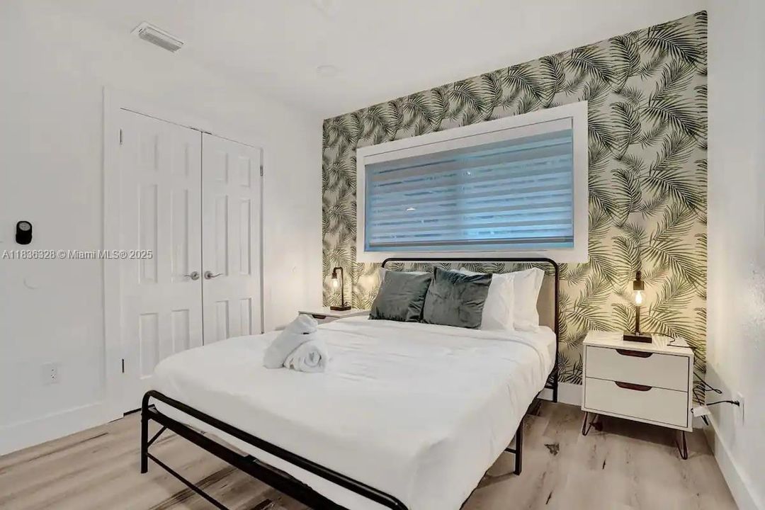 En Venta: $1,475,000 (5 camas, 4 baños, 2145 Pies cuadrados)