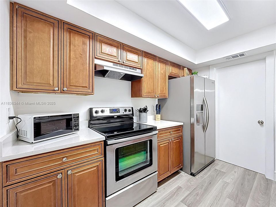 For Sale: $424,000 (3 beds, 2 baths, 1380 Square Feet)