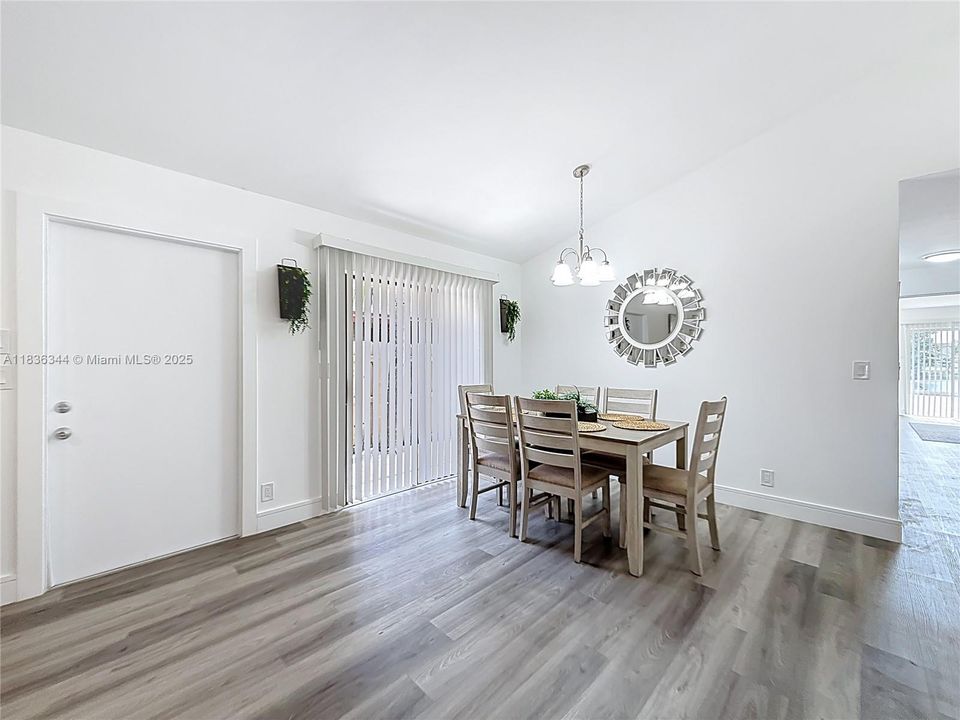 For Sale: $424,000 (3 beds, 2 baths, 1380 Square Feet)