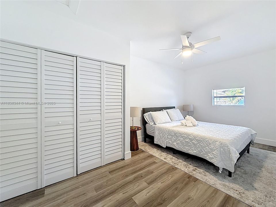 For Sale: $424,000 (3 beds, 2 baths, 1380 Square Feet)