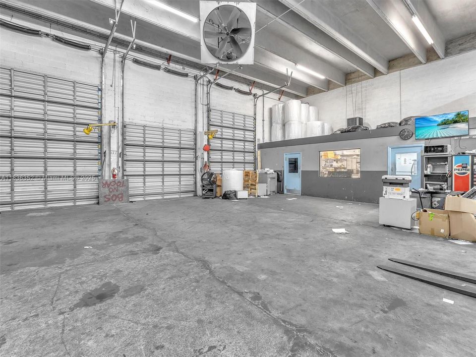 Recently Sold: $5,500,000 (0 beds, 0 baths, 0 Square Feet)