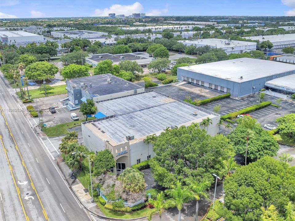 Recently Sold: $5,500,000 (0 beds, 0 baths, 0 Square Feet)