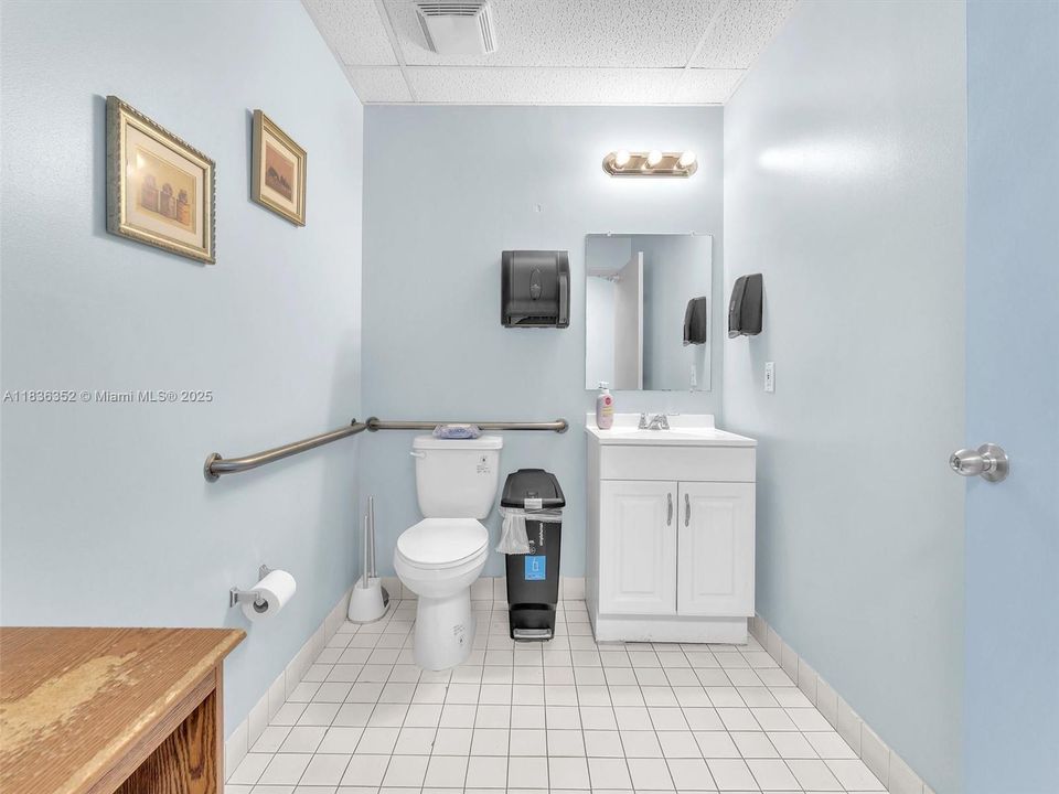 Recently Sold: $5,500,000 (0 beds, 0 baths, 0 Square Feet)