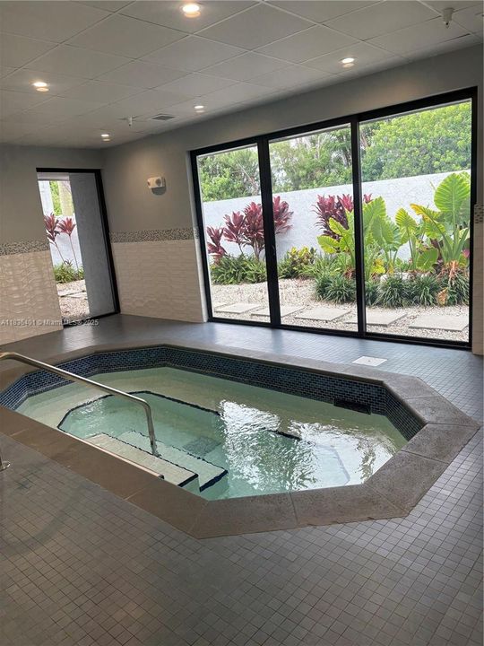 En Venta: $221,000 (2 camas, 2 baños, 1220 Pies cuadrados)