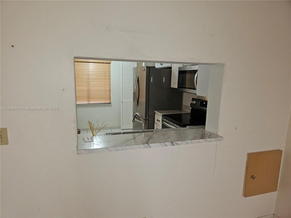 En Venta: $221,000 (2 camas, 2 baños, 1220 Pies cuadrados)