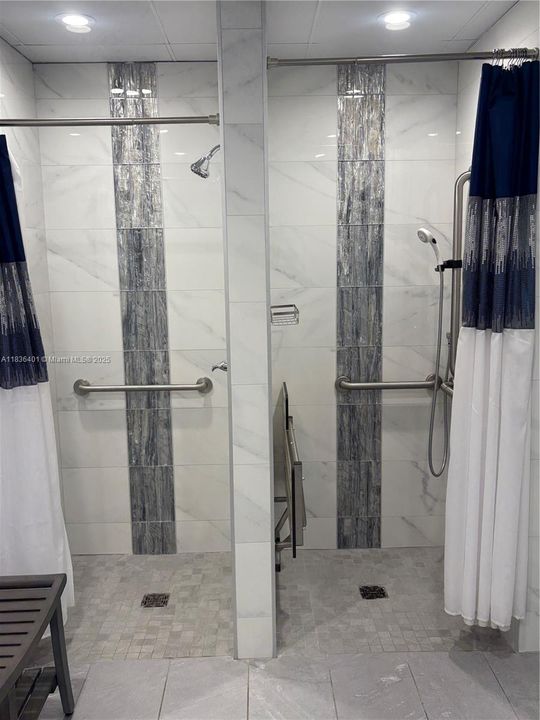 En Venta: $221,000 (2 camas, 2 baños, 1220 Pies cuadrados)