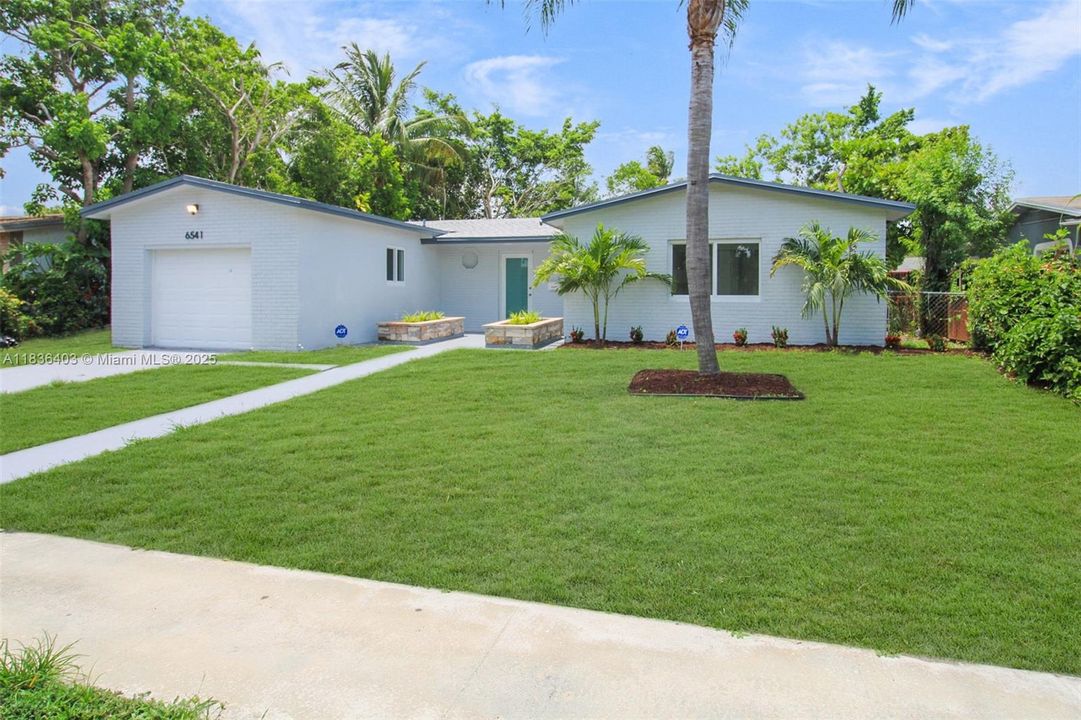 Vendido Recientemente: $480,000 (3 camas, 2 baños, 1497 Pies cuadrados)