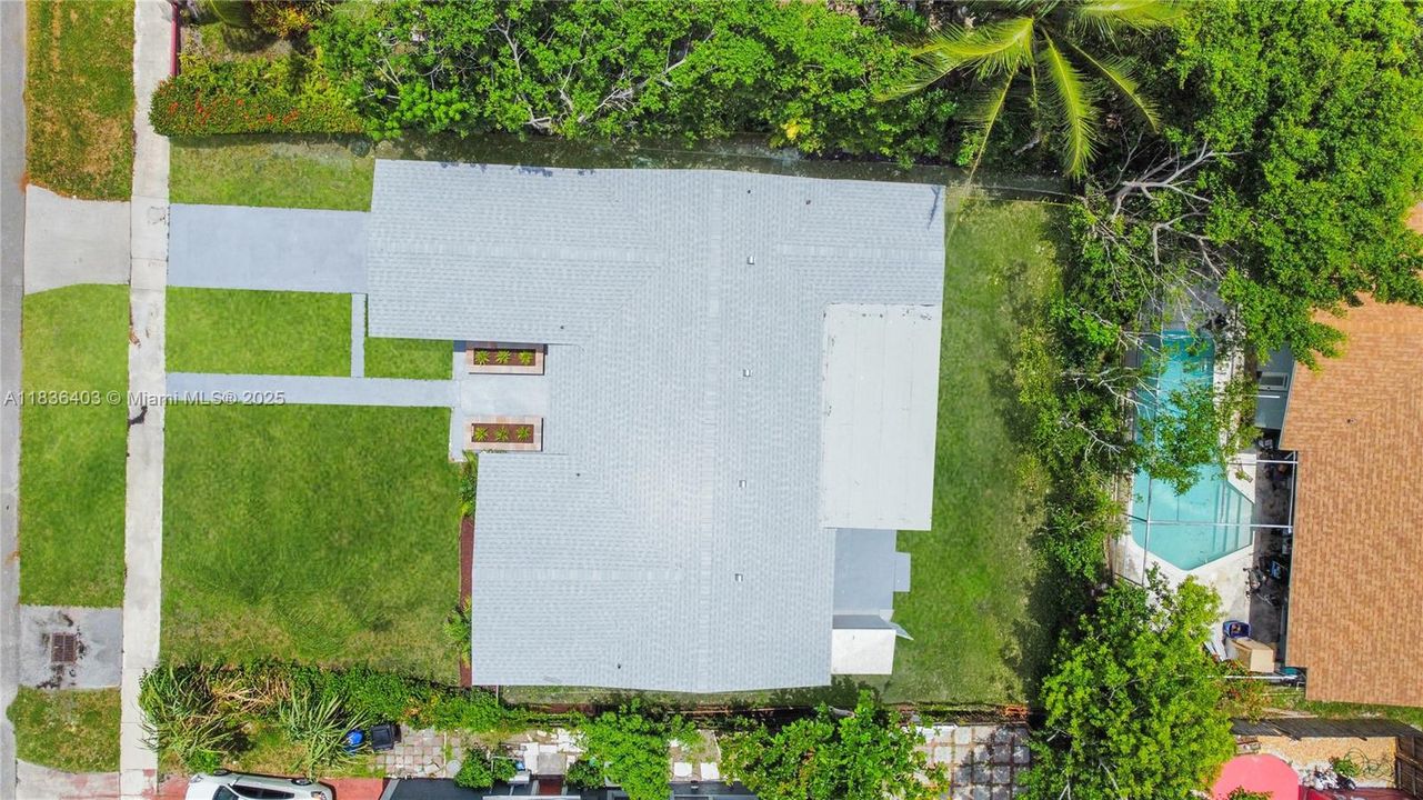 Vendido Recientemente: $480,000 (3 camas, 2 baños, 1497 Pies cuadrados)