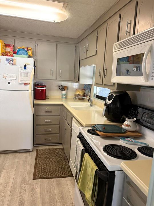 Kitchen (5)