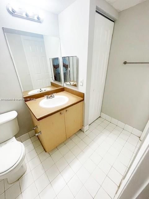 Recientemente alquilado: $1,850 (2 camas, 1 baños, 926 Pies cuadrados)