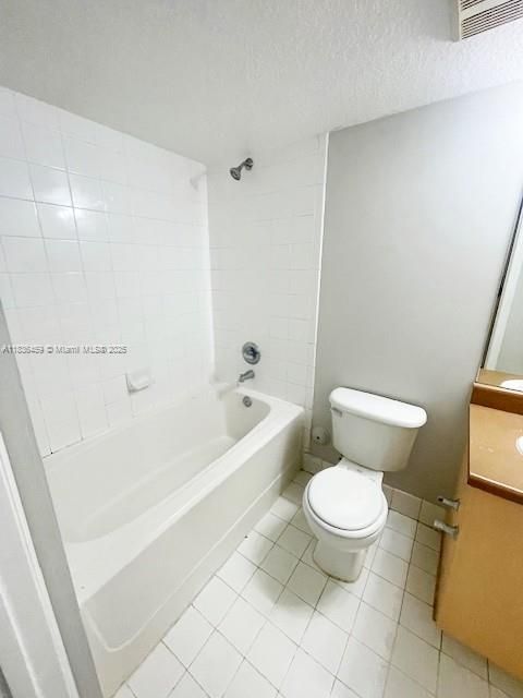 Recientemente alquilado: $1,850 (2 camas, 1 baños, 926 Pies cuadrados)