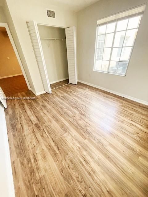 Recientemente alquilado: $1,850 (2 camas, 1 baños, 926 Pies cuadrados)