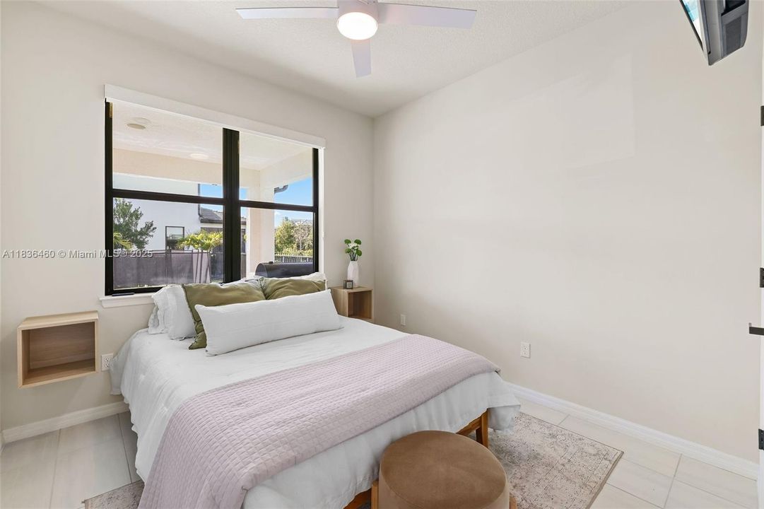 Recently Sold: $817,000 (4 beds, 3 baths, 2130 Square Feet)