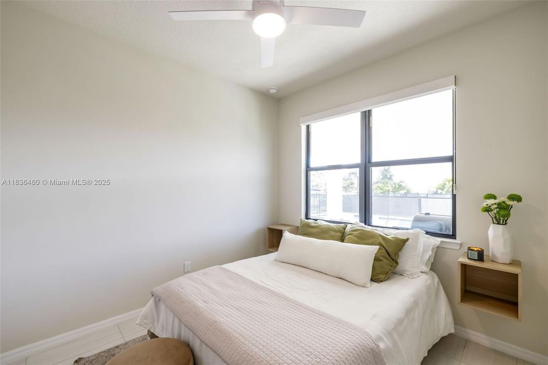 Recently Sold: $817,000 (4 beds, 3 baths, 2130 Square Feet)