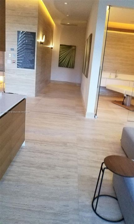 Recently Rented: $3,500 (1 beds, 2 baths, 937 Square Feet)