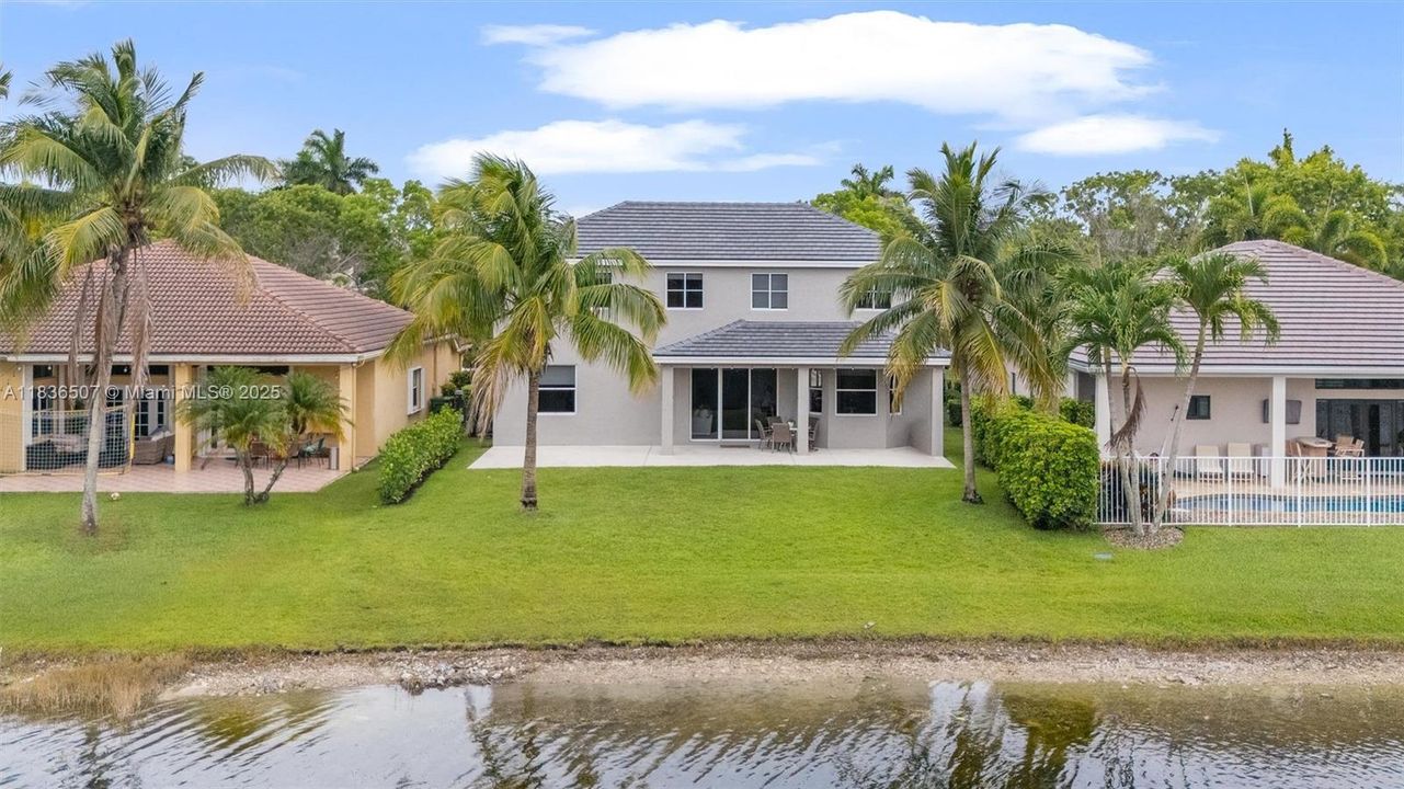 Active With Contract: $1,199,000 (5 beds, 4 baths, 2798 Square Feet)