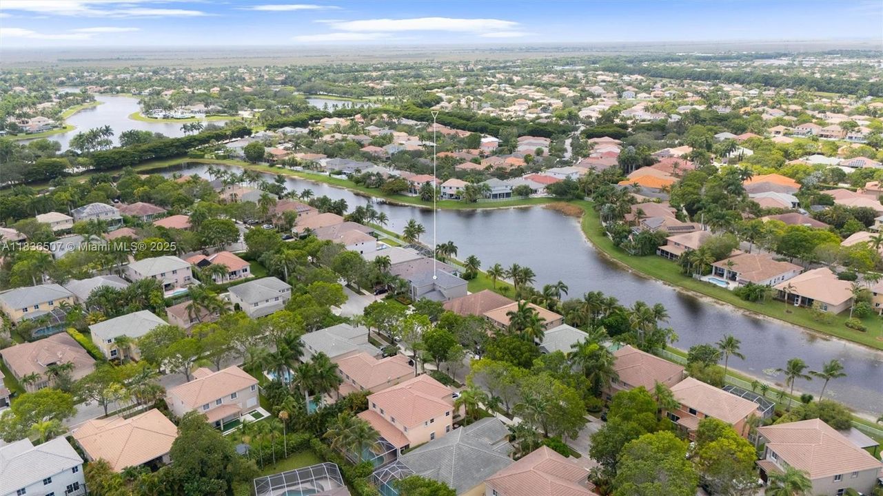 Active With Contract: $1,199,000 (5 beds, 4 baths, 2798 Square Feet)