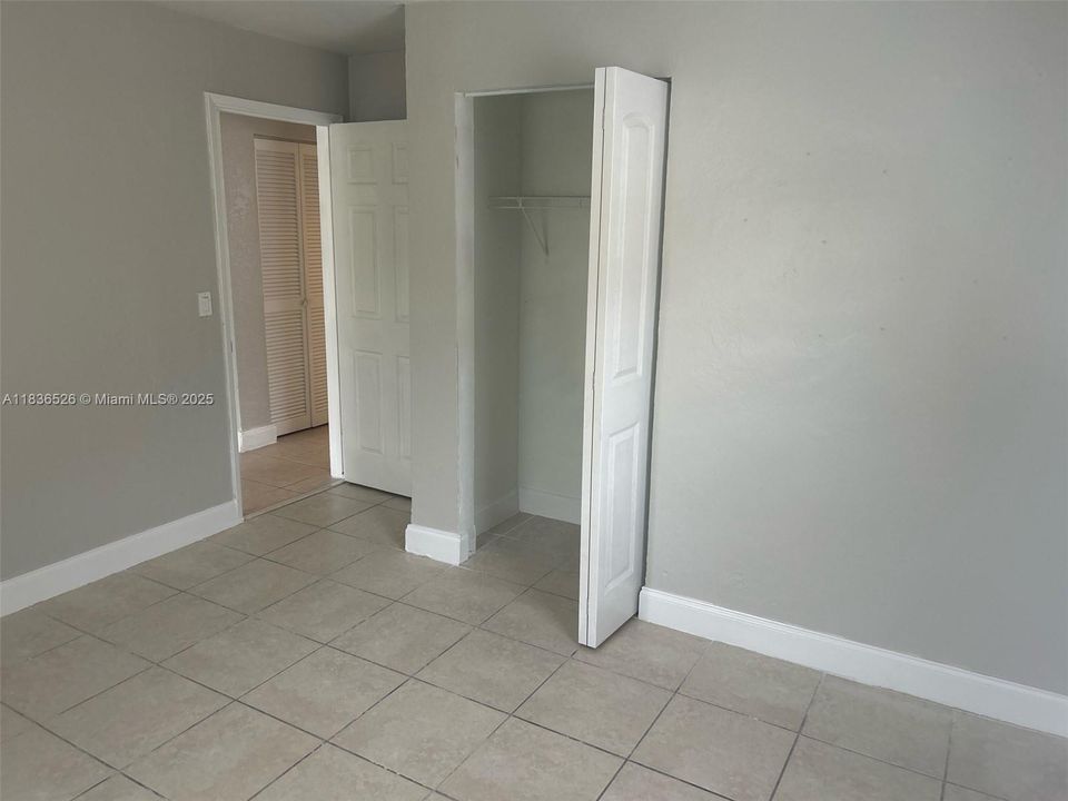 Vendido Recientemente: $365,000 (2 camas, 1 baños, 1001 Pies cuadrados)