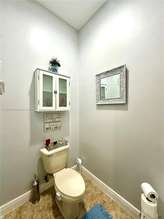 For Sale: $980,000 (4 beds, 3 baths, 3118 Square Feet)