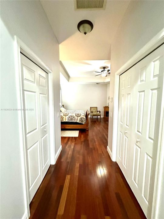 For Sale: $980,000 (4 beds, 3 baths, 3118 Square Feet)