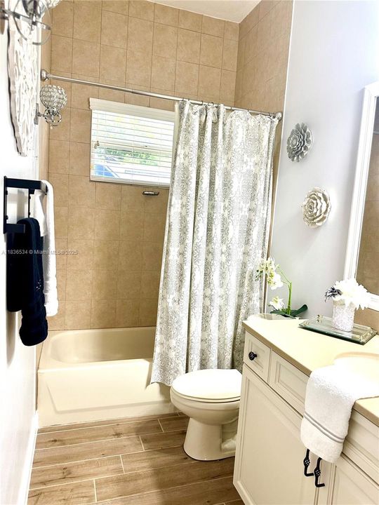 For Sale: $980,000 (4 beds, 3 baths, 3118 Square Feet)