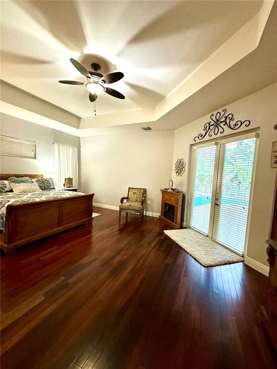 For Sale: $980,000 (4 beds, 3 baths, 3118 Square Feet)