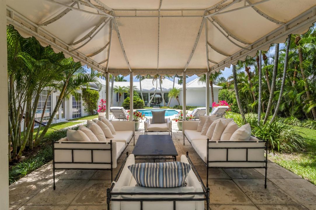 GAZEBO/CABANA