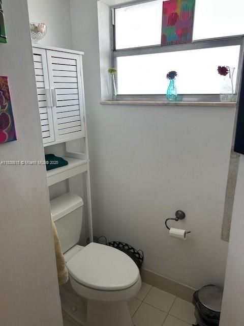 For Sale: $225,000 (2 beds, 1 baths, 1036 Square Feet)