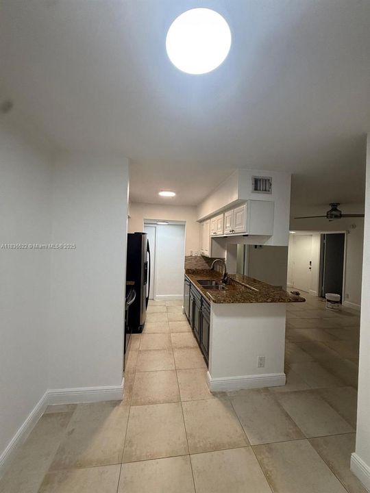 Activo con contrato: $179,000 (2 camas, 1 baños, 835 Pies cuadrados)