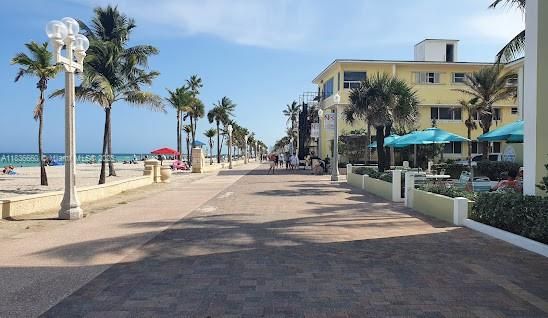 Nearby attraction - Hollywood Beach Boardwalk