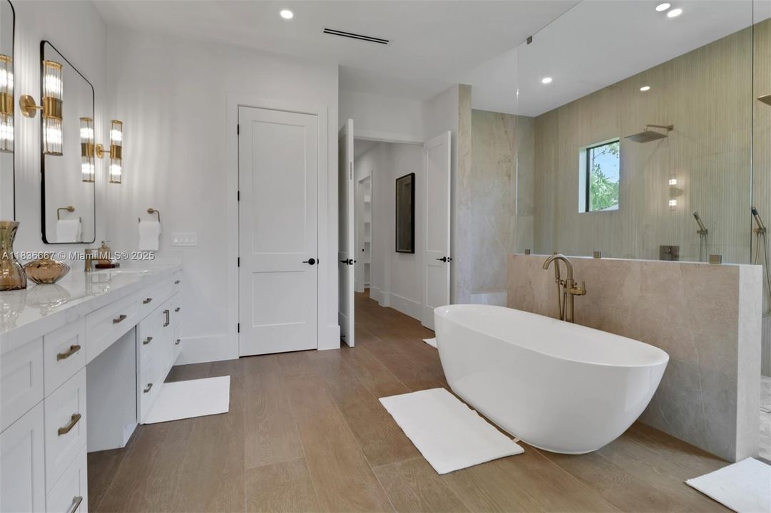 For Sale: $2,350,000 (5 beds, 4 baths, 0 Square Feet)