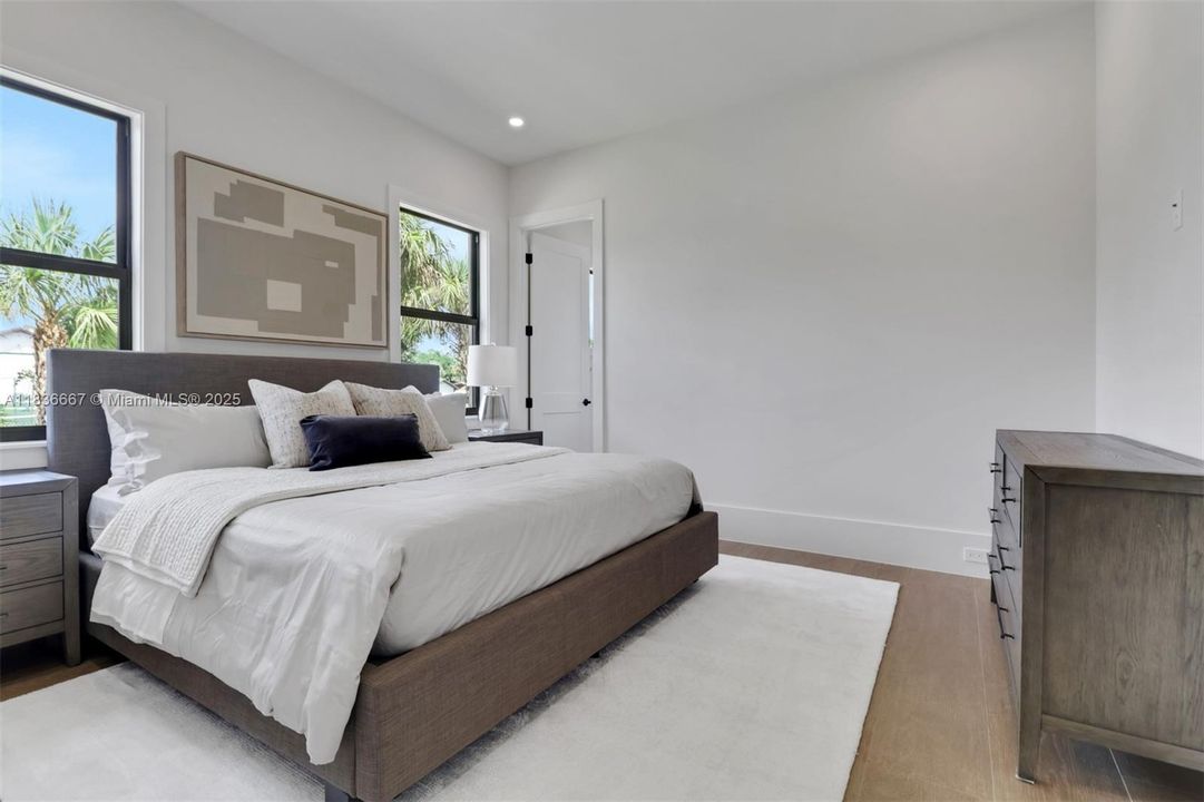 For Sale: $2,350,000 (5 beds, 4 baths, 0 Square Feet)