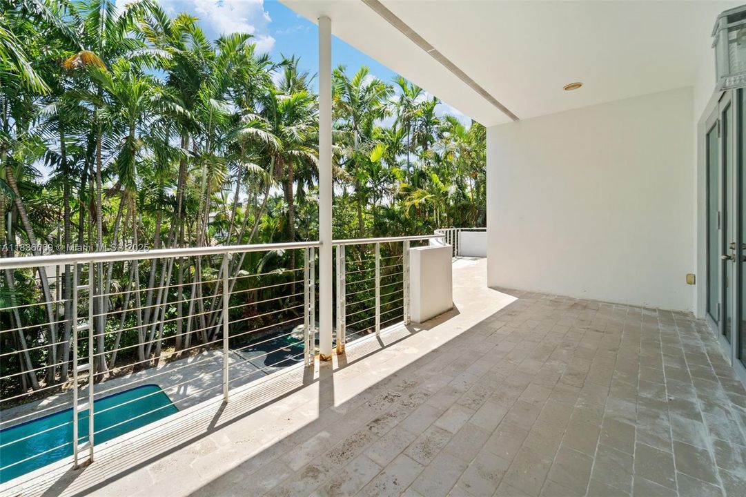 En Venta: $5,000,000 (4 camas, 4 baños, 4256 Pies cuadrados)