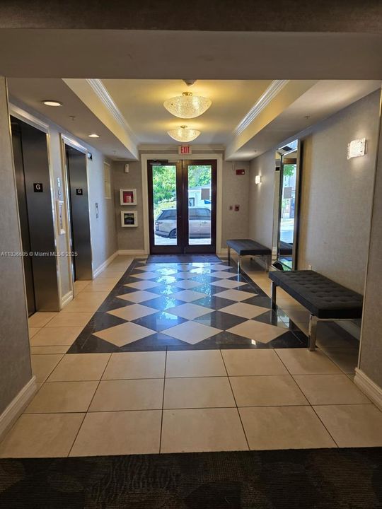 Vendido Recientemente: $260,000 (1 camas, 1 baños, 736 Pies cuadrados)