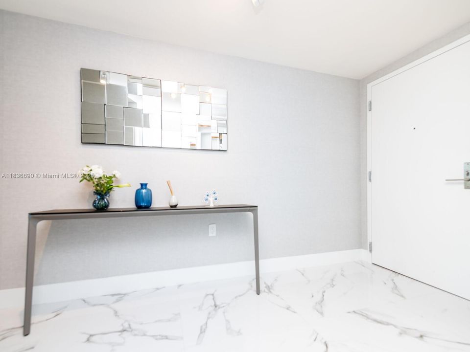 En Venta: $1,250,000 (2 camas, 3 baños, 1541 Pies cuadrados)