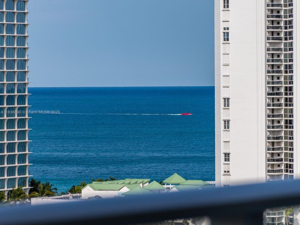 En Venta: $1,250,000 (2 camas, 3 baños, 1541 Pies cuadrados)