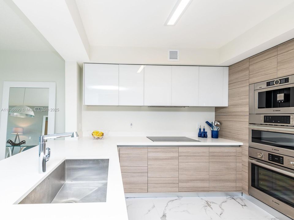 En Venta: $1,250,000 (2 camas, 3 baños, 1541 Pies cuadrados)