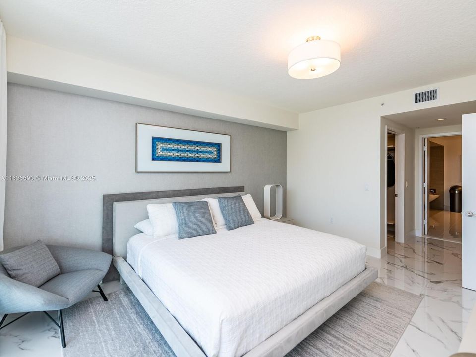 En Venta: $1,250,000 (2 camas, 3 baños, 1541 Pies cuadrados)