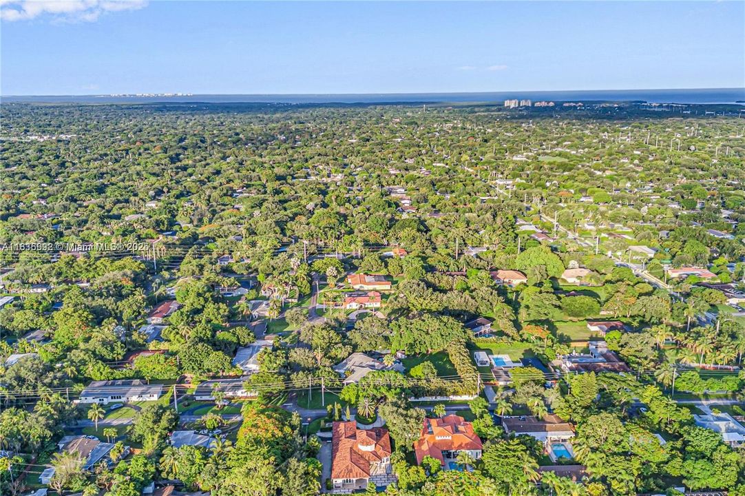 En Venta: $2,780,000 (4 camas, 5 baños, 3748 Pies cuadrados)