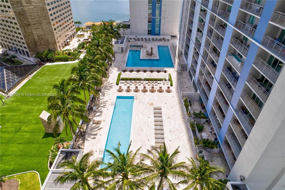 En Venta: $675,000 (2 camas, 2 baños, 1169 Pies cuadrados)