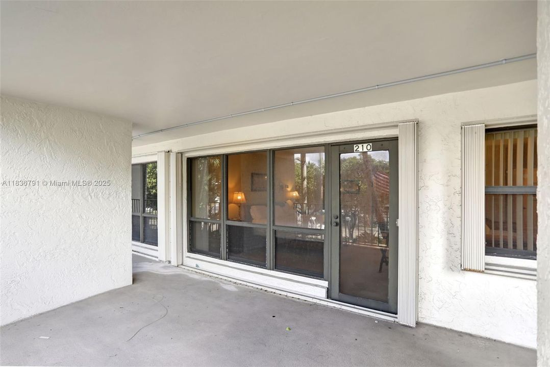 For Sale: $1,185,000 (3 beds, 3 baths, 3340 Square Feet)